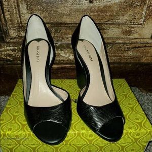 Gianni Bini Black Wedges - Size 9.5